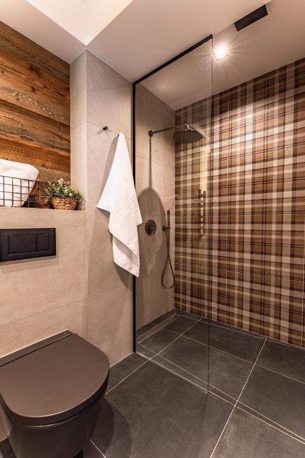 Apartamenty I Pokoje Krupowki 49 Zakopane Exterior photo